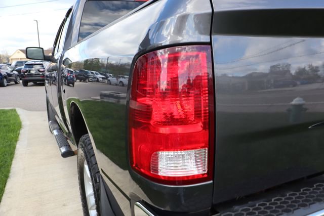Used 2017 RAM 1500 ST w/ SXT Appearance Group AWD/4WD image 29