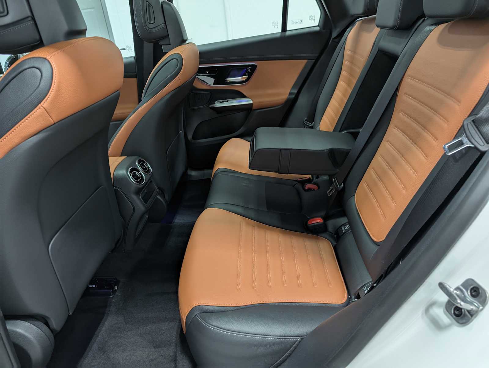 New 2026 Mercedes-Benz GLC 43 AMG 4MATIC image 22