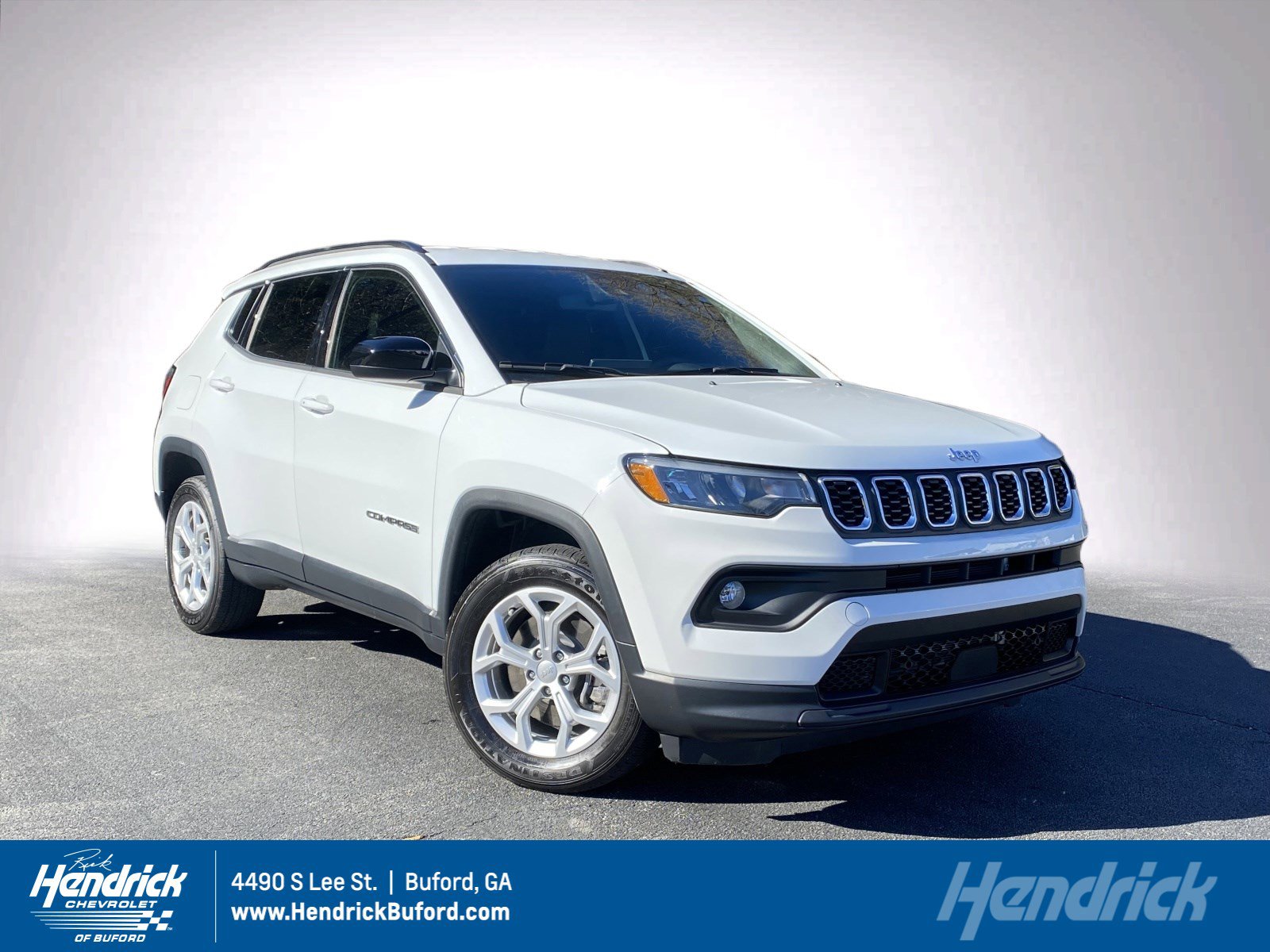 Used 2024 Jeep Compass Latitude image 1