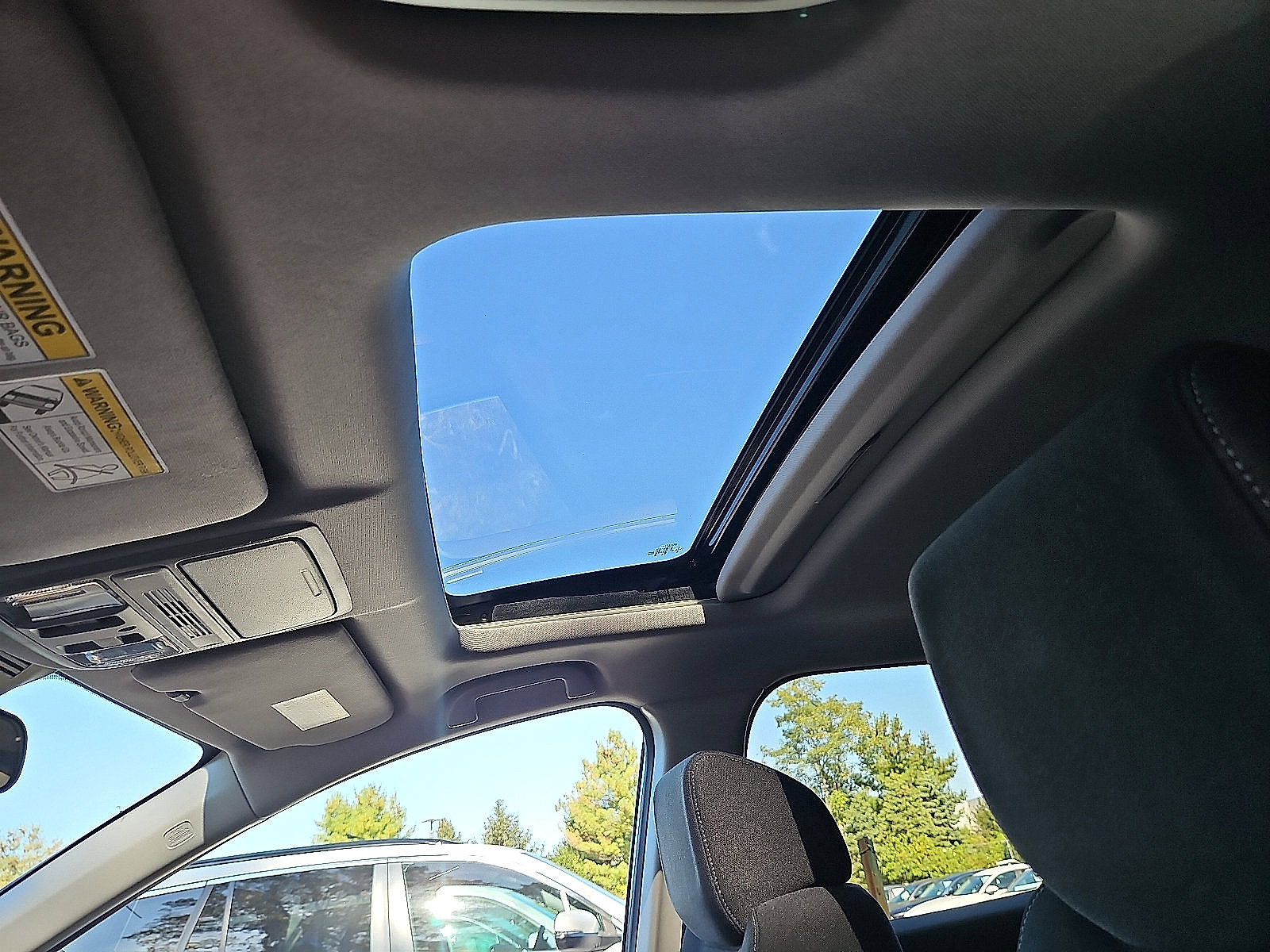 Used 2022 Honda CR-V EX image 15