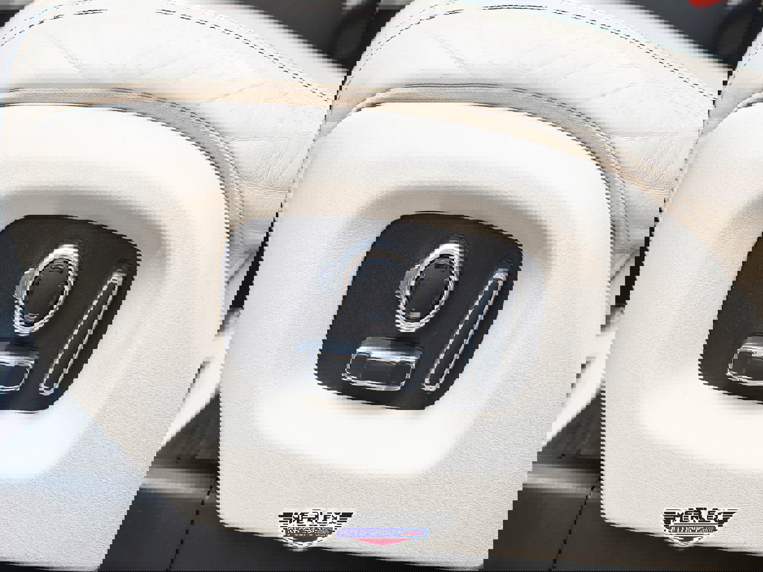 Used 2016 Land Rover Range Rover Autobiography image 42