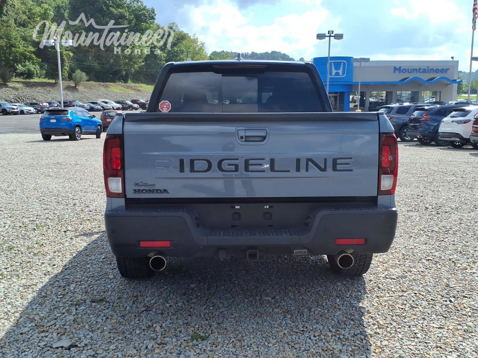 Certified 2024 Honda Ridgeline Black Edition image 7