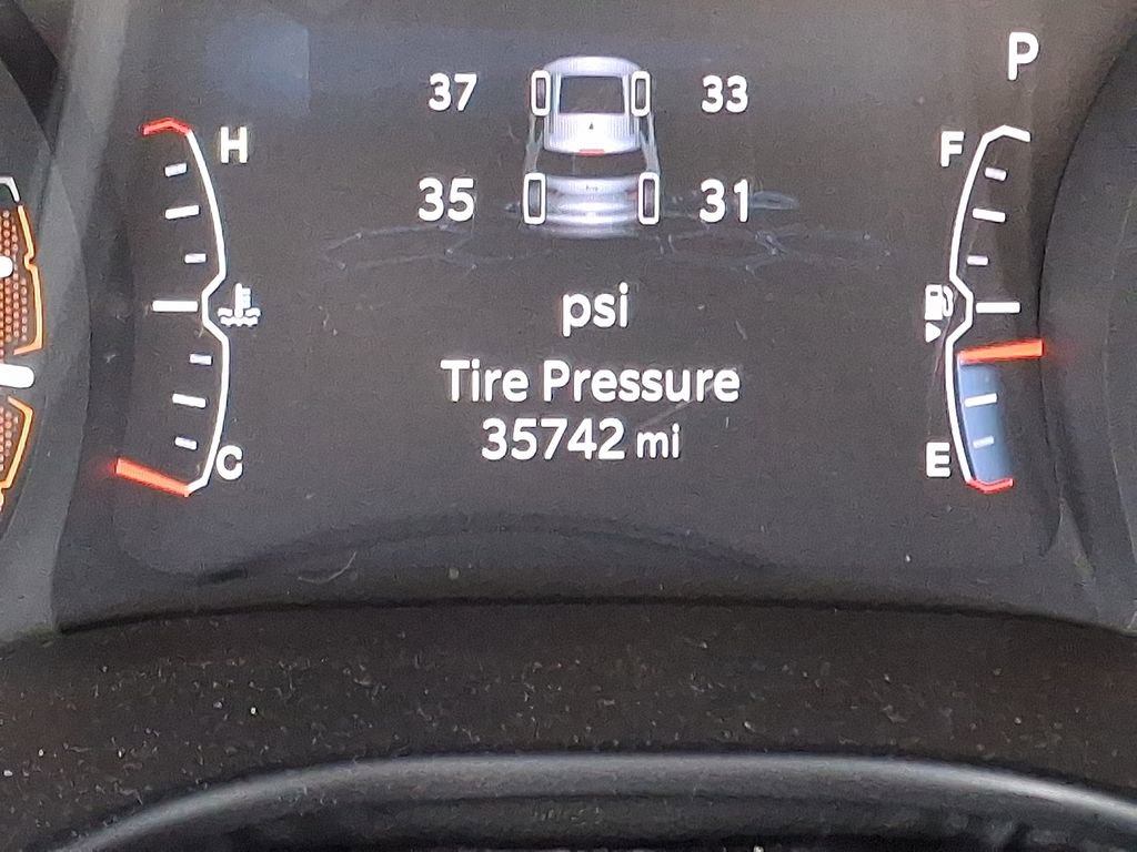 Used 2023 Jeep Compass Altitude w/ Sun and Sound Group image 19