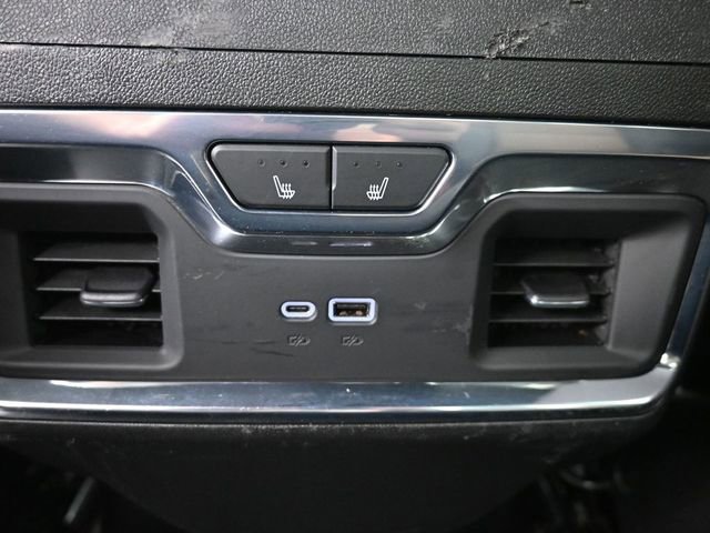 Used 2025 Chevrolet Silverado 2500 High Country w/ Technology Package AWD/4WD image 21