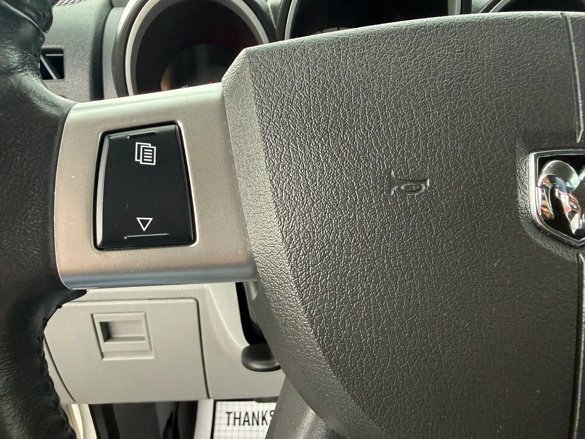 Used 2007 Dodge Nitro SLT AWD/4WD image 24