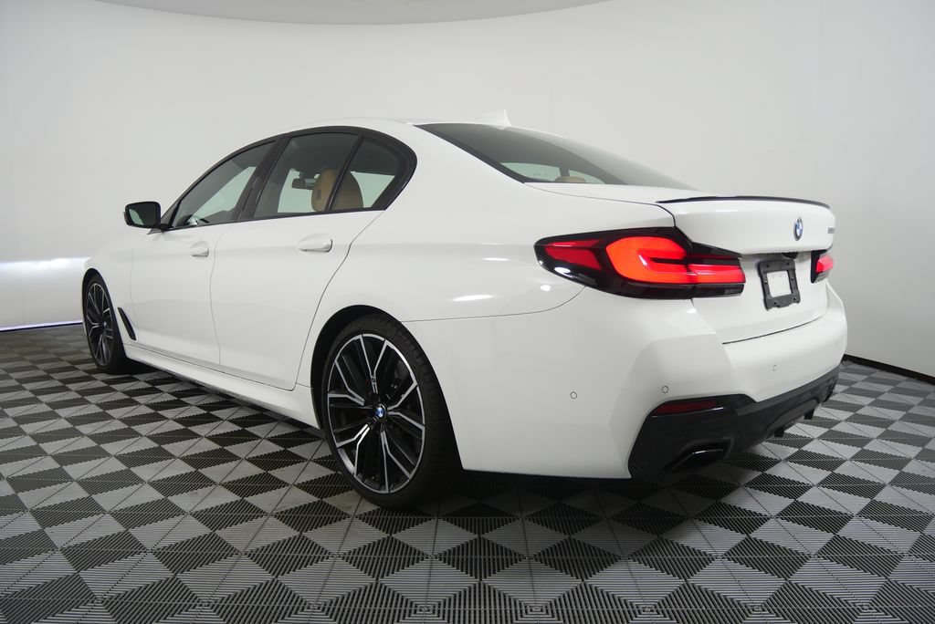 Used 2023 BMW 530i w/ M Sport Package RWD image 5