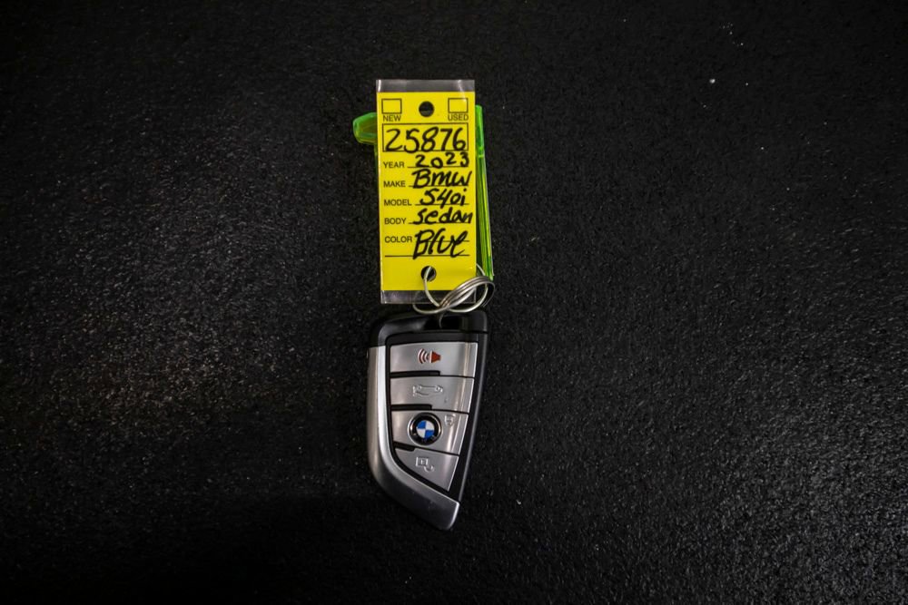 Used 2023 BMW 540i w/ M Sport Package image 52