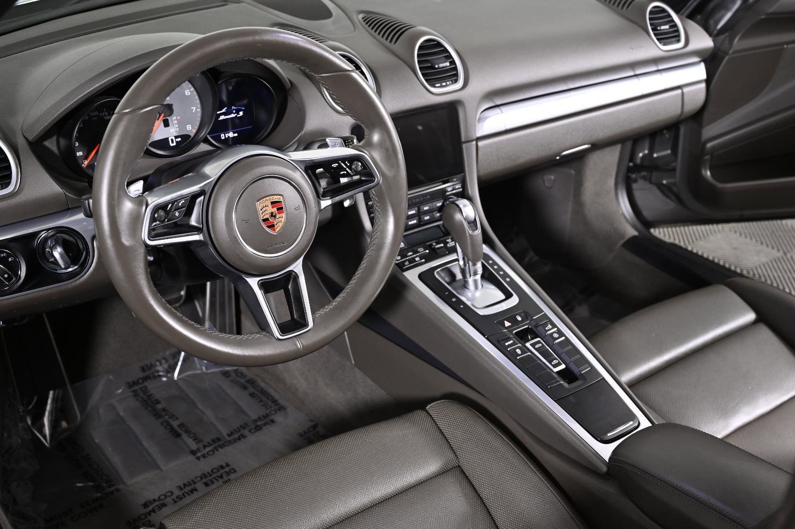 Used 2017 Porsche 718 Boxster S RWD image 14