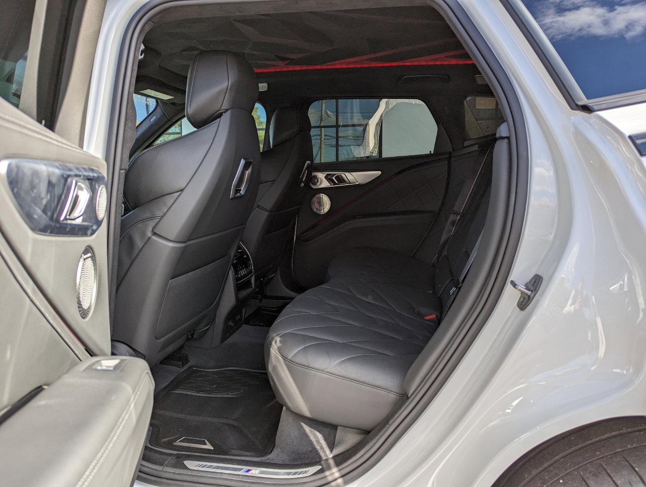 Used 2025 BMW XM Sports Activity Vehicle image 42