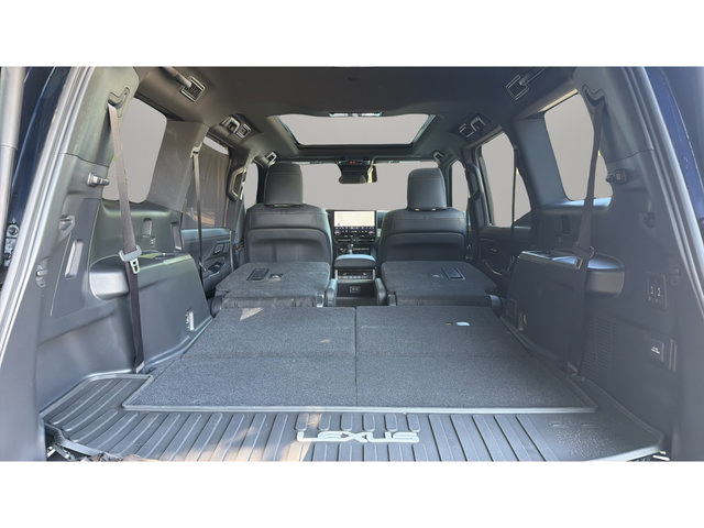 Used 2025 Lexus GX 550 w/ Accessory Package (2T) AWD/4WD image 25