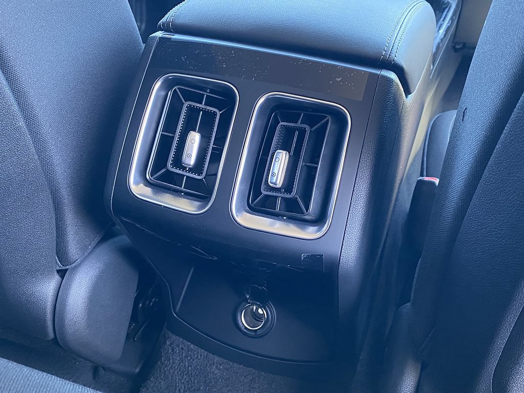 New 2026 Kia Sorento LX FWD image 23