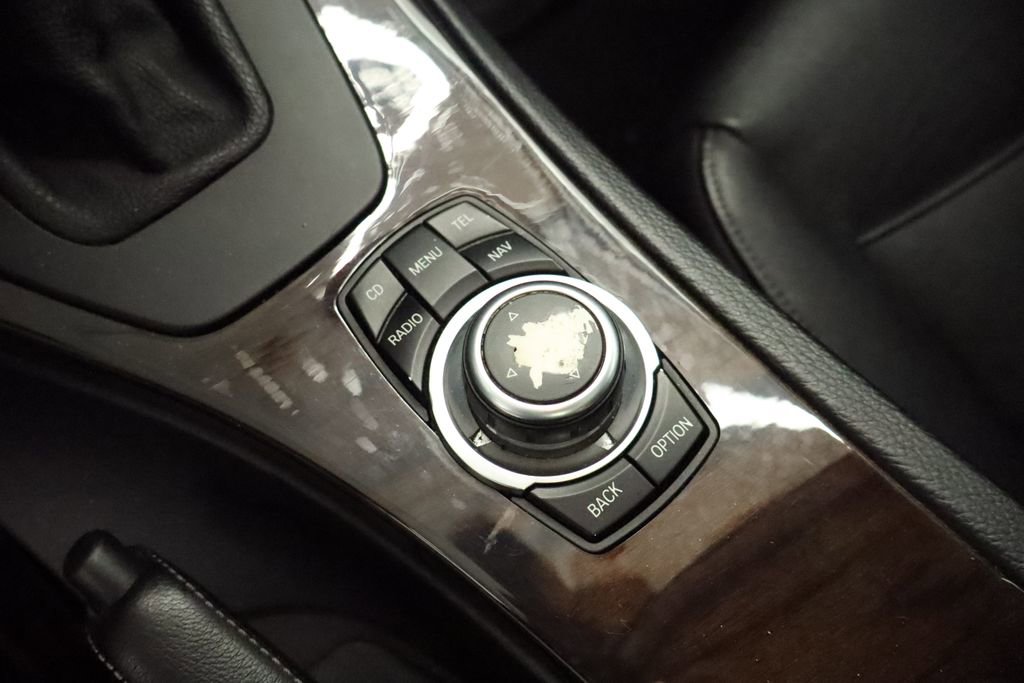 Used 2011 BMW 328i xDrive Sedan image 34