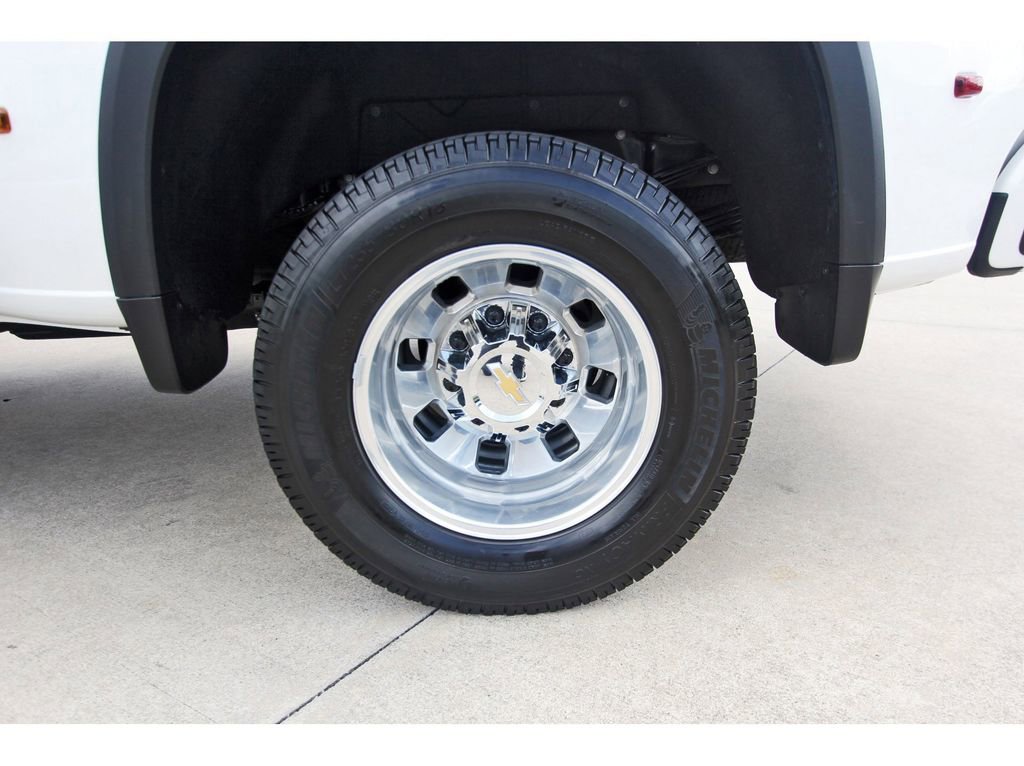 Used 2025 Chevrolet Silverado 3500 High Country w/ High Country Premium Package image 28