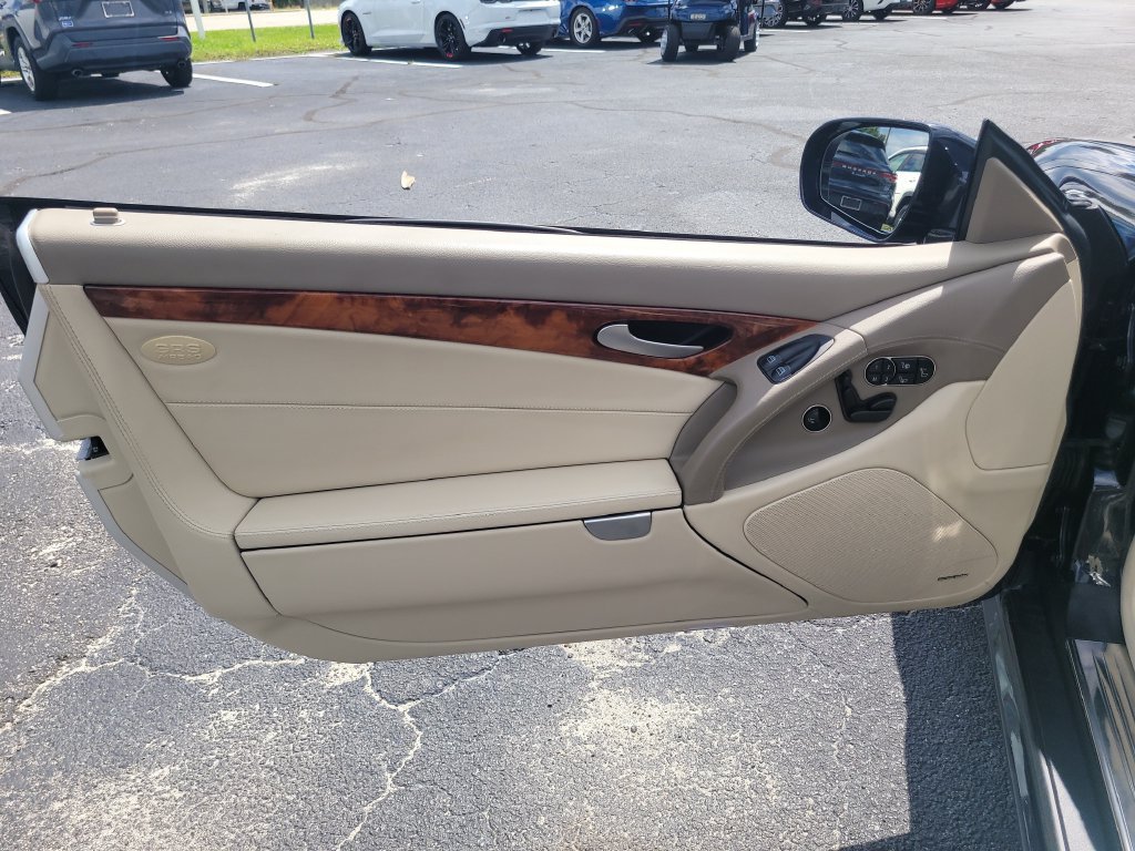 Used 2009 Mercedes-Benz SL 550 image 12