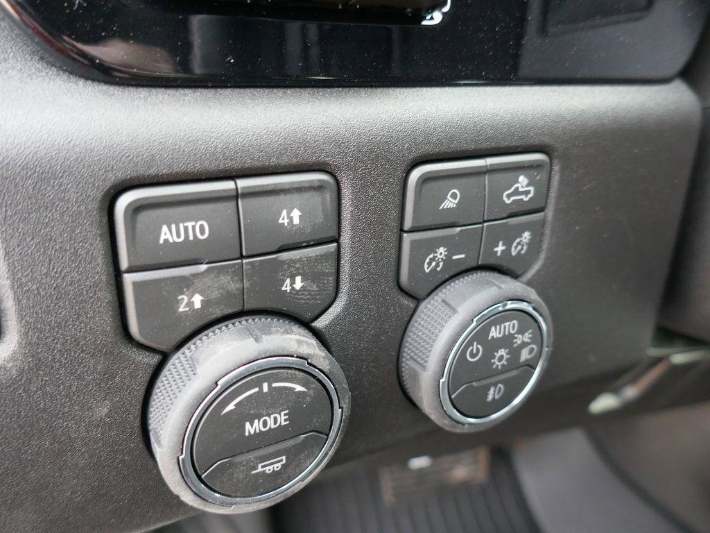New 2026 Chevrolet Silverado 3500 LTZ w/ LTZ Plus Package image 18