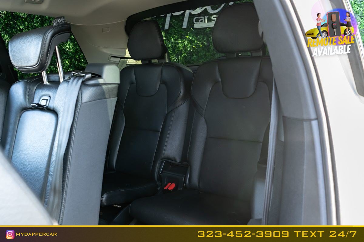 Used 2019 Volvo XC90 T6 Momentum w/ Protection Package AWD/4WD image 17