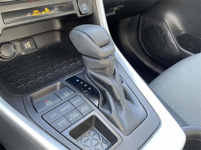 Used 2023 Toyota RAV4 XLE image 30