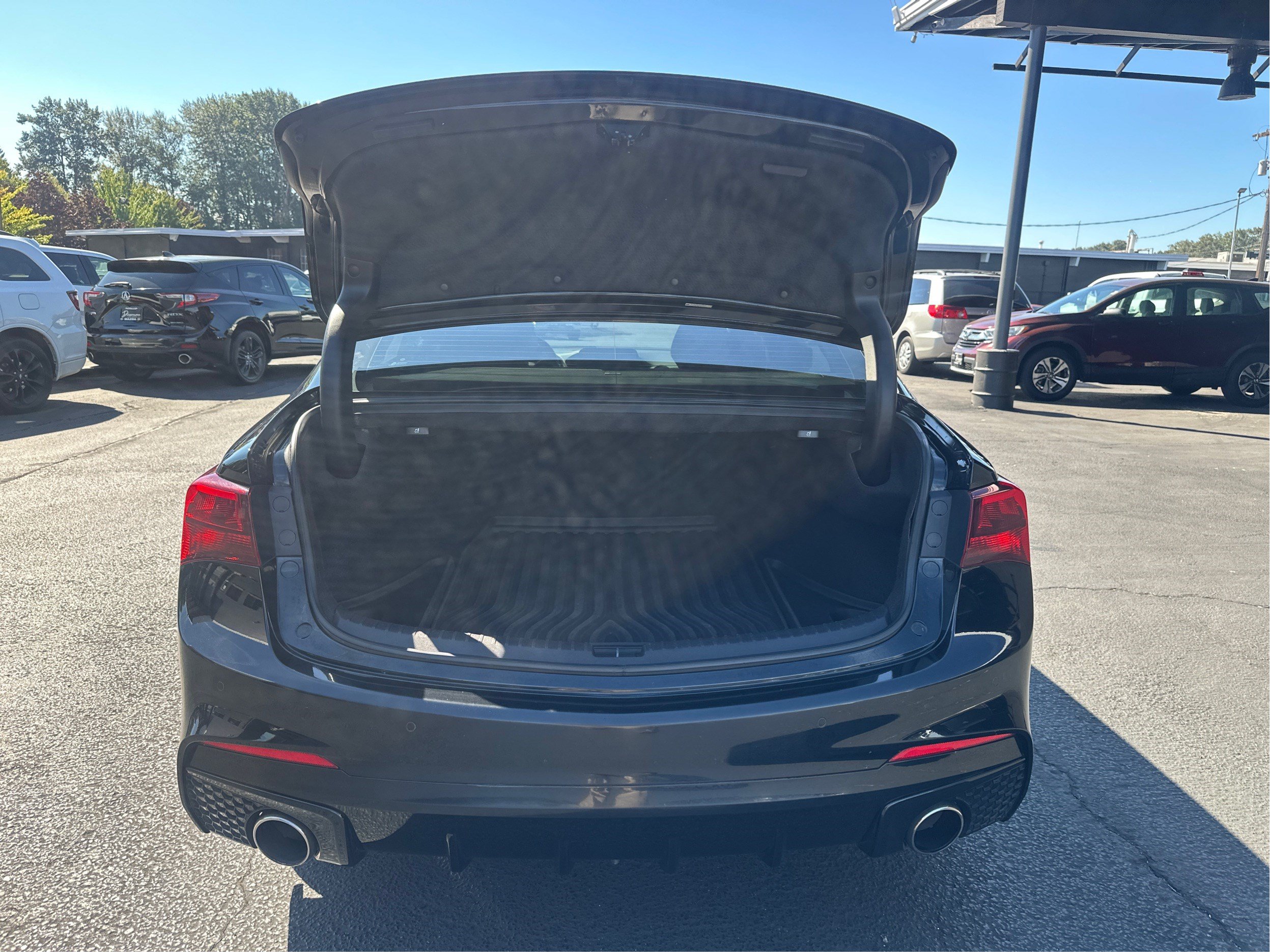 Used 2018 Acura TLX w/ Technology & A-SPEC Package AWD/4WD image 11