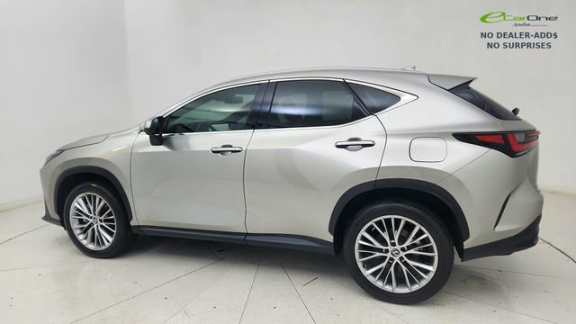 Used 2025 Lexus NX 350 AWD w/ Accessory Package (2T) image 4