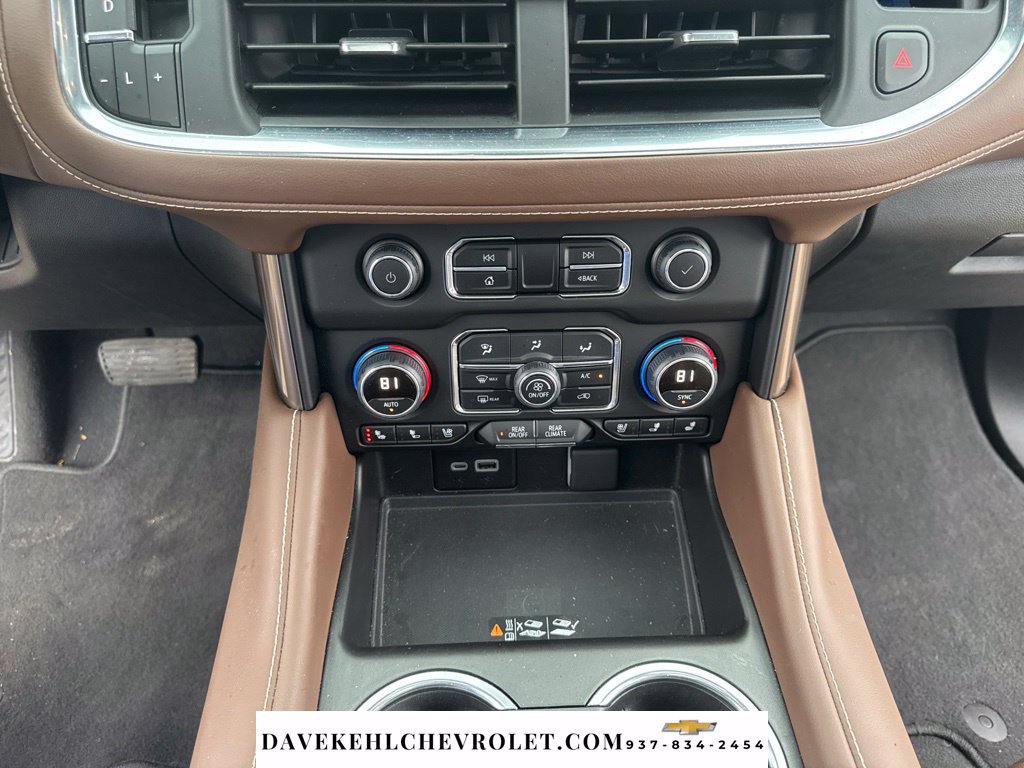 Used 2024 Chevrolet Tahoe High Country AWD/4WD image 17