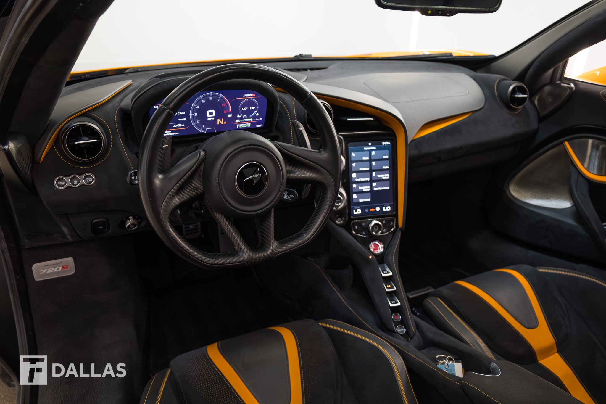 Used 2019 McLaren 720S RWD image 28