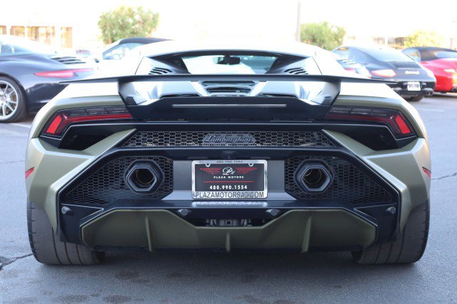 Used 2023 Lamborghini Huracan Tecnica RWD image 16