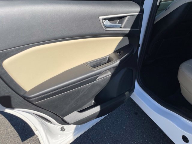 Certified 2024 Ford Edge SEL w/ Convenience Package AWD/4WD image 40