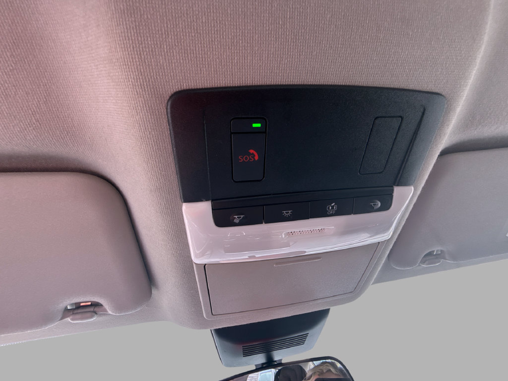 Used 2025 Nissan Sentra SV FWD image 19