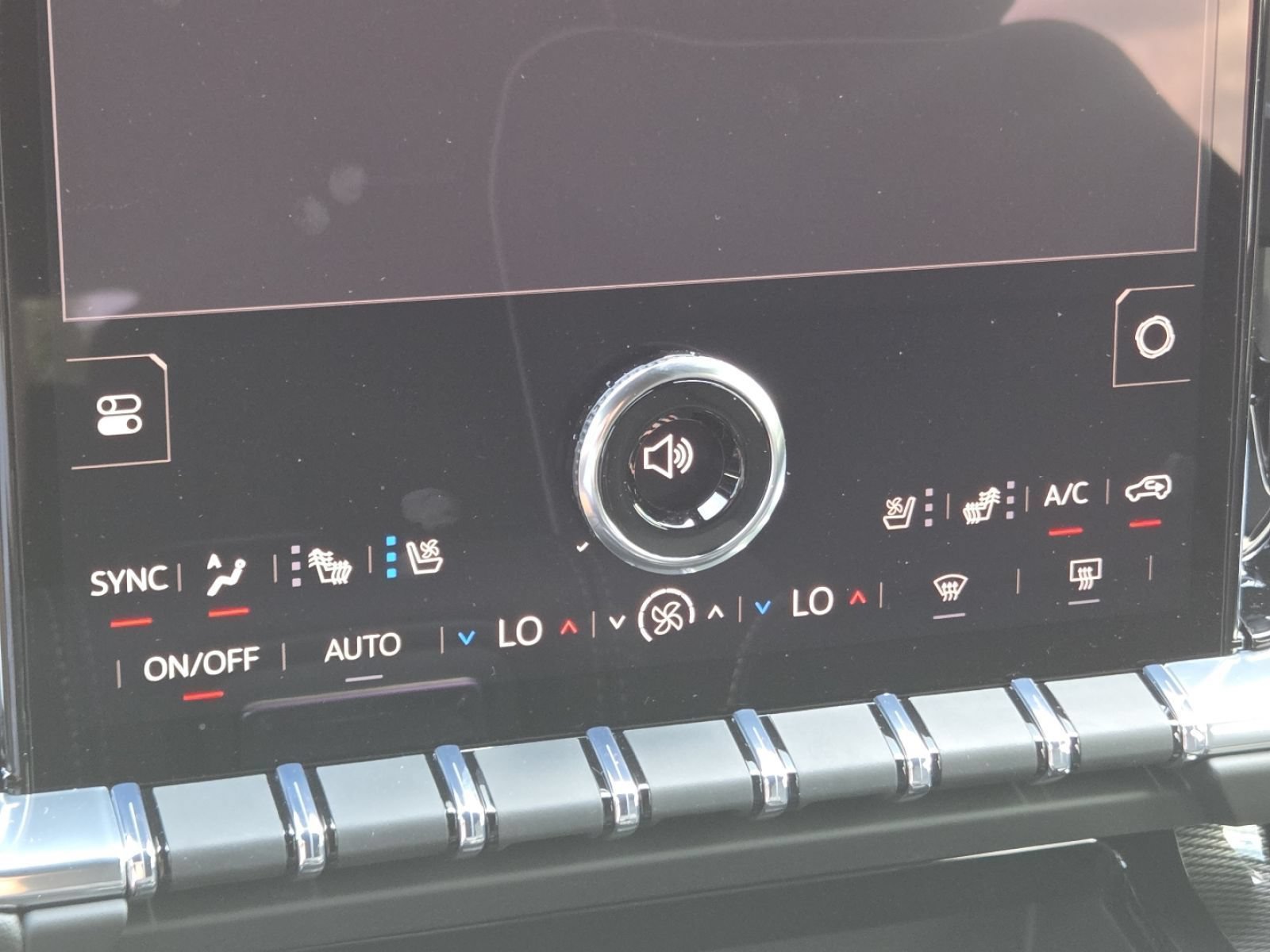 New 2026 GMC Yukon XL Elevation w/ Elevation Premium Package AWD/4WD image 37