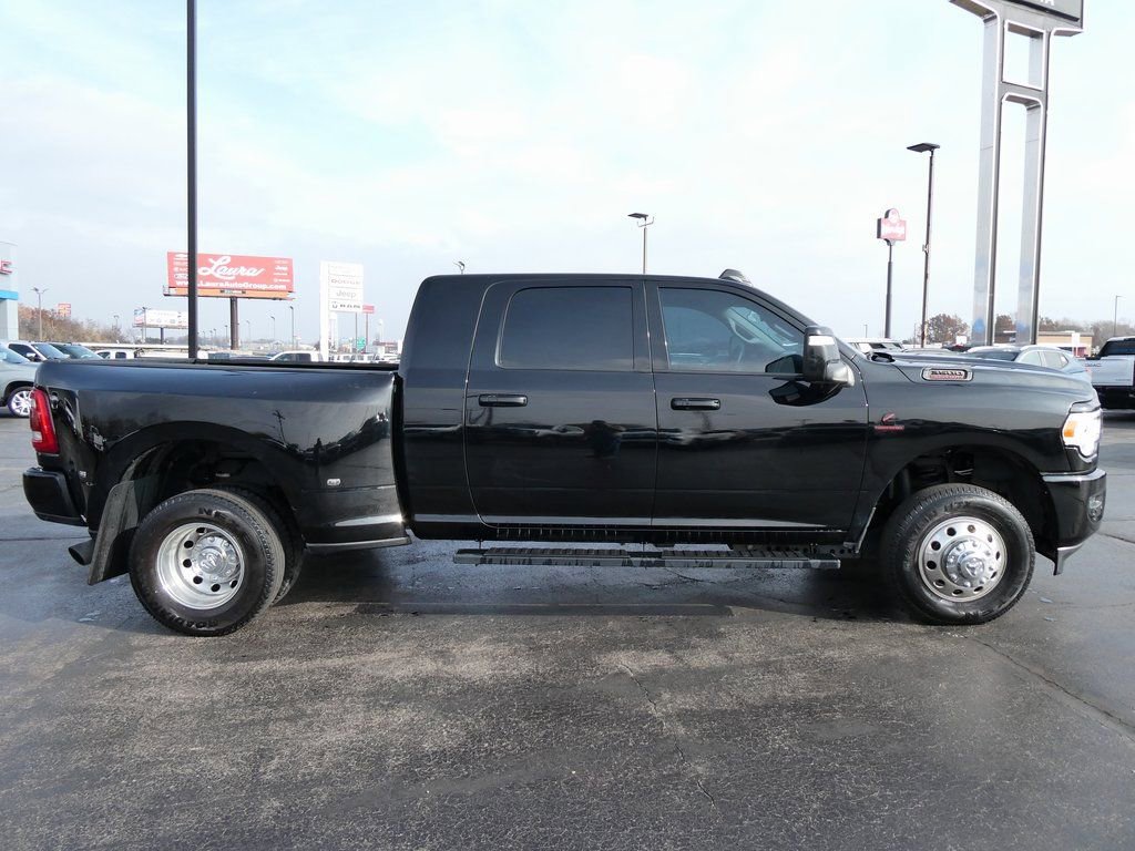 Used 2024 RAM 3500 Laramie w/ Towing Technology Group image 4