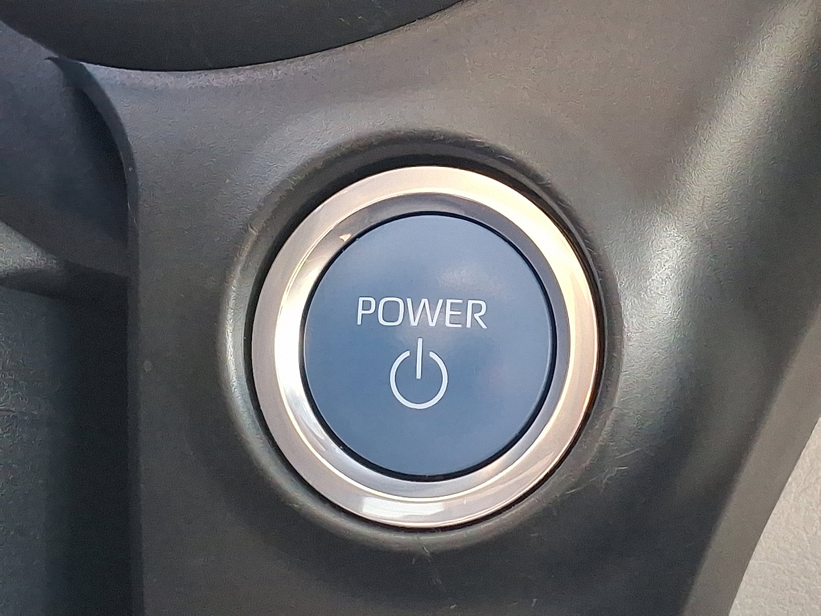 Certified 2024 Toyota Sienna XLE image 24