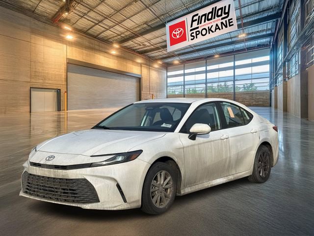 Certified 2025 Toyota Camry LE image 1