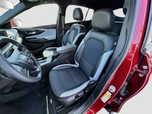 Used 2024 Buick Envista Preferred w/ Advanced Safety Package FWD image 20