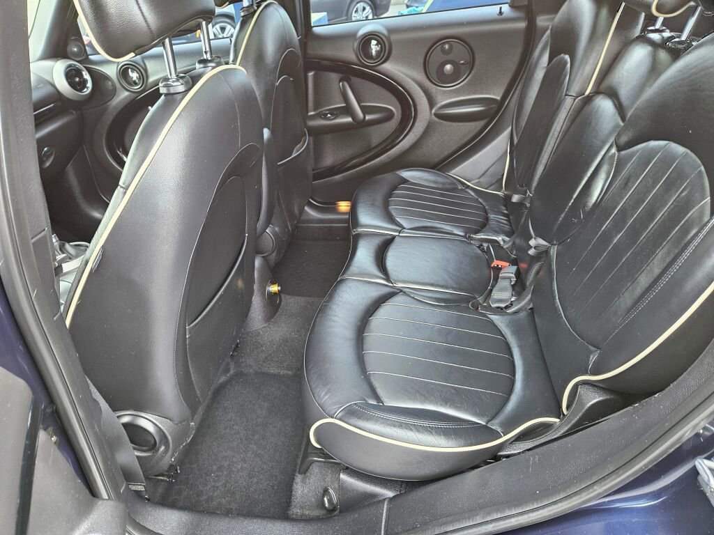 Used 2012 MINI Cooper Countryman S w/ Technology Pkg image 13