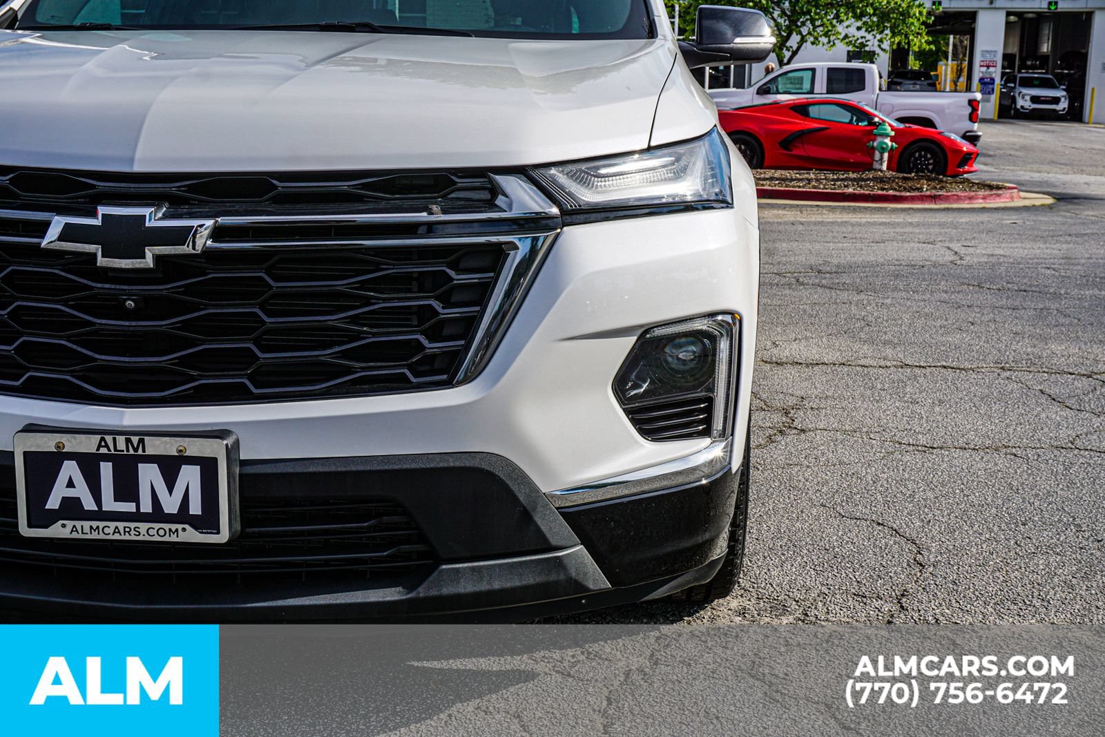 Used 2024 Chevrolet Traverse Premier w/ Redline Edition AWD/4WD image 18