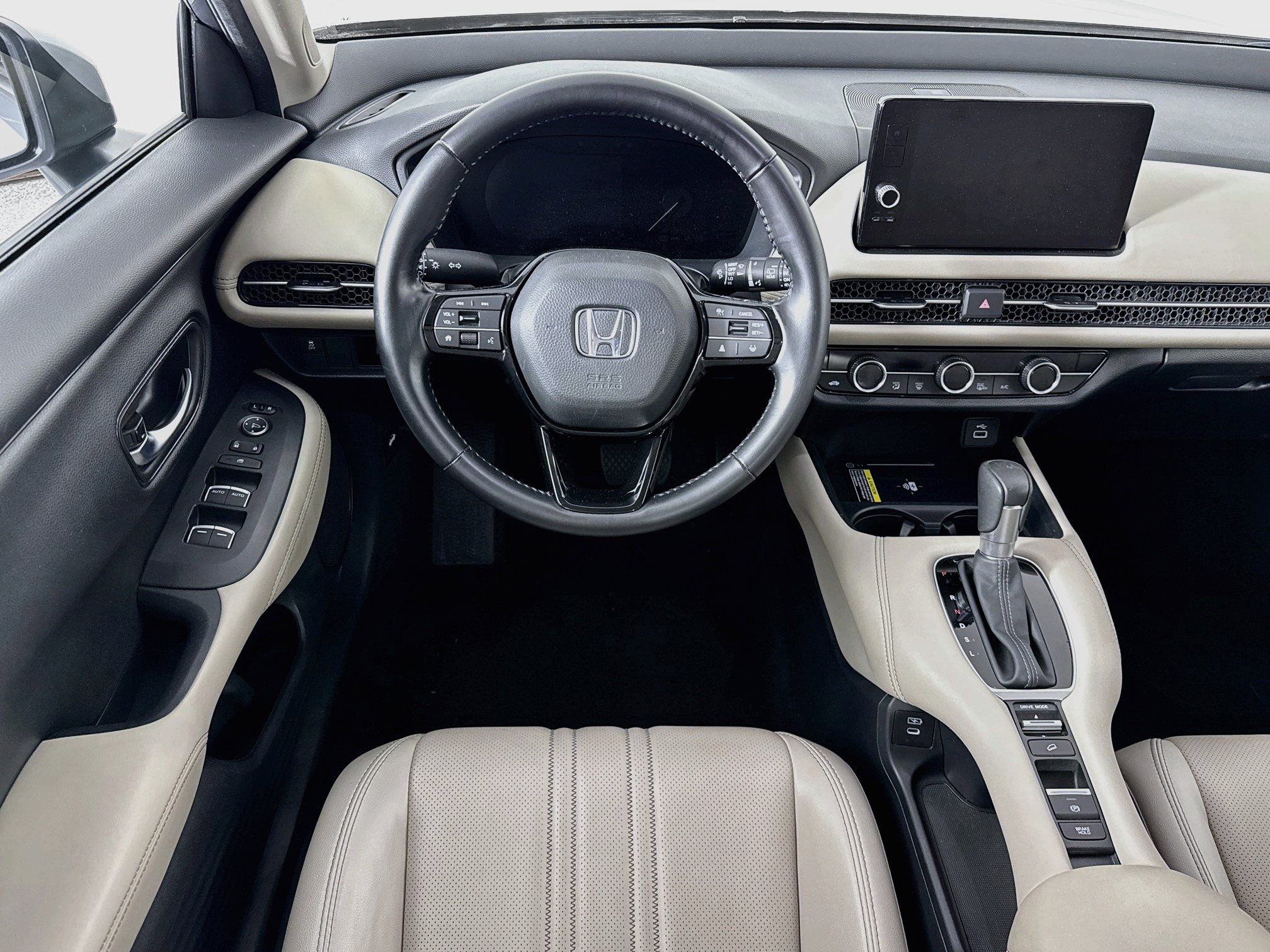 Certified 2025 Honda HR-V EX-L image 22