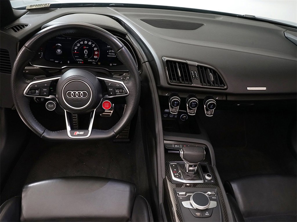 Used 2020 Audi R8 V10 image 11