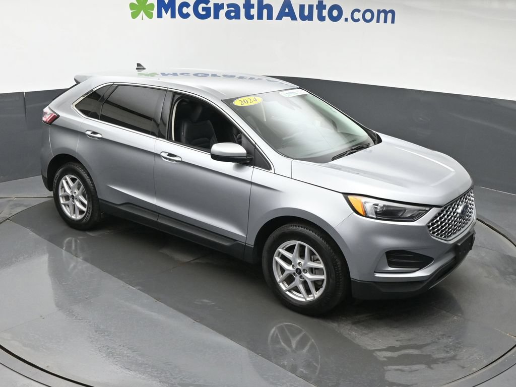 Used 2024 Ford Edge SEL AWD/4WD image 3