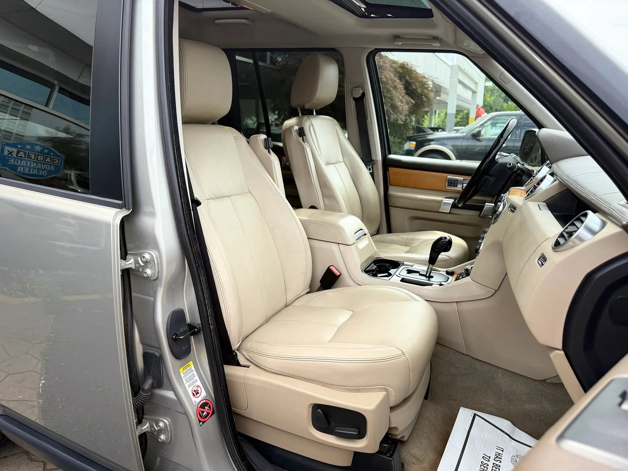 Used 2012 Land Rover LR4 HSE LUX AWD/4WD image 44