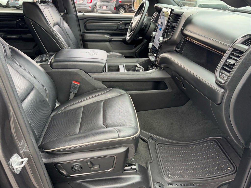 Used 2022 RAM 1500 Limited w/ Body Color Bumper Group image 21