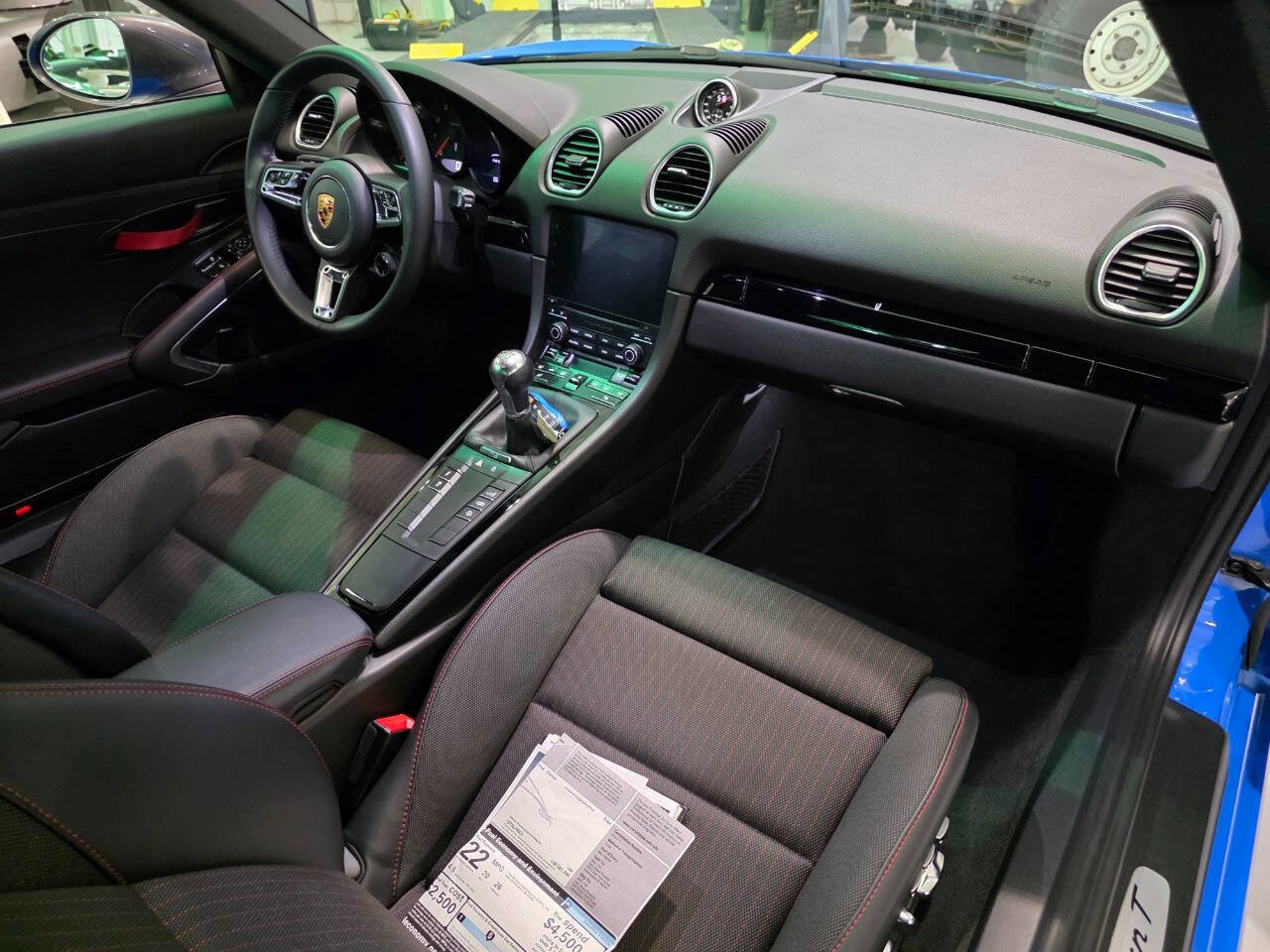 Used 2023 Porsche 718 Cayman w/ Premium Package RWD image 73