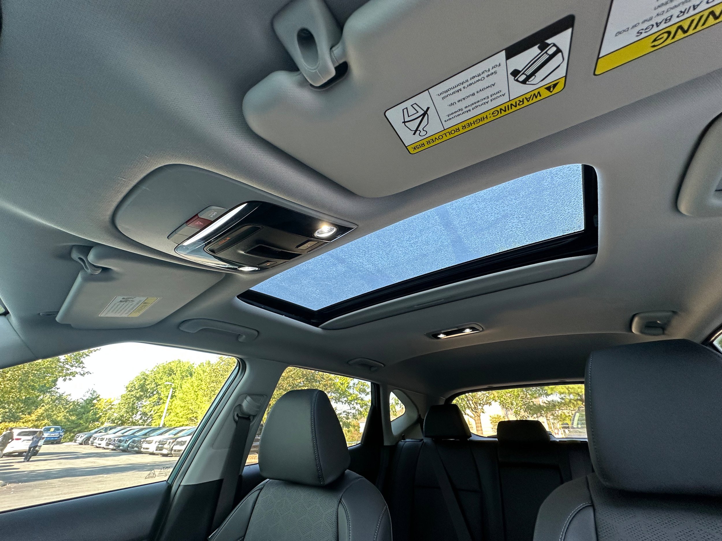 New 2026 Kia Seltos SX w/ SX Sunroof Package image 43