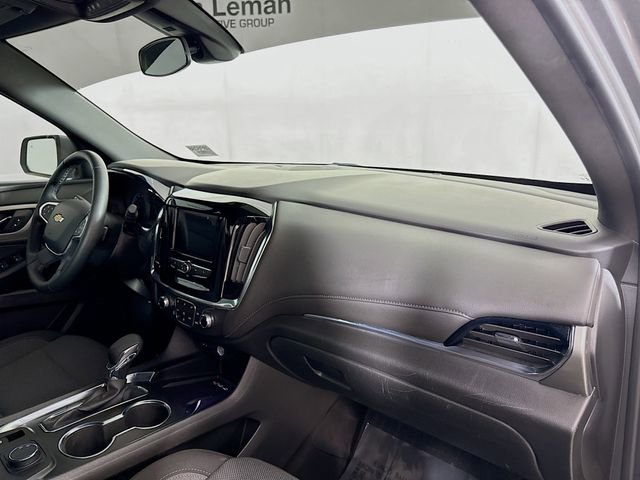 Used 2023 Chevrolet Traverse LT w/ LPO, Floor Liner Package image 30