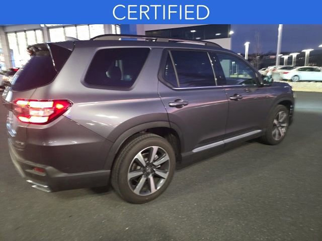 Used 2025 Honda Pilot Elite image 16