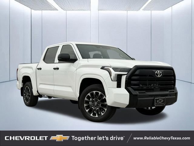 Used 2025 Toyota Tundra SR w/ SR Tow Package image 1