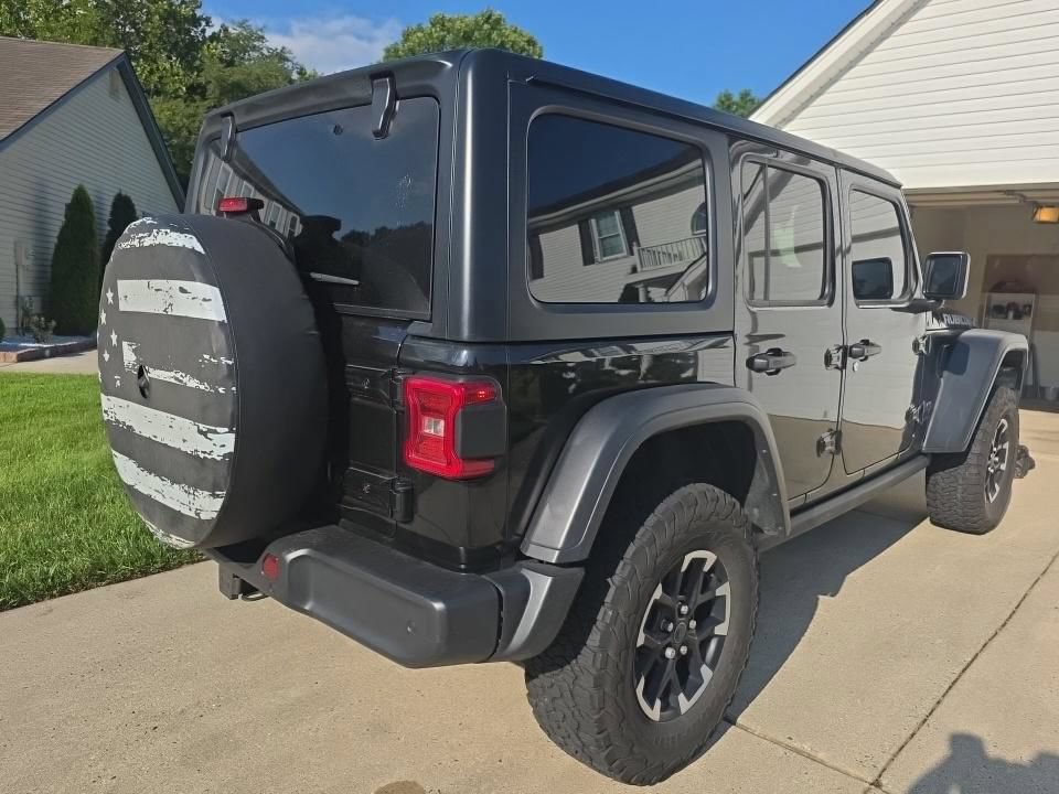 Used 2024 Jeep Wrangler Unlimited Rubicon 4xe w/ Technology Group AWD/4WD image 6