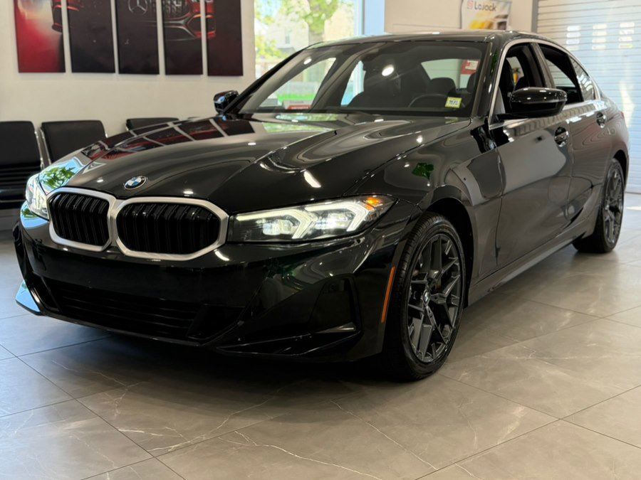 Used 2025 BMW 330i Sedan RWD image 3