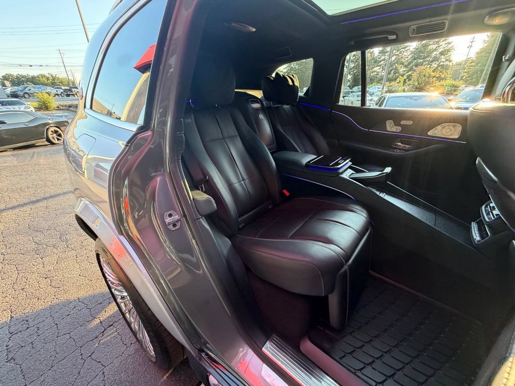 Used 2023 Mercedes-Benz Maybach GLS 600 4MATIC image 45