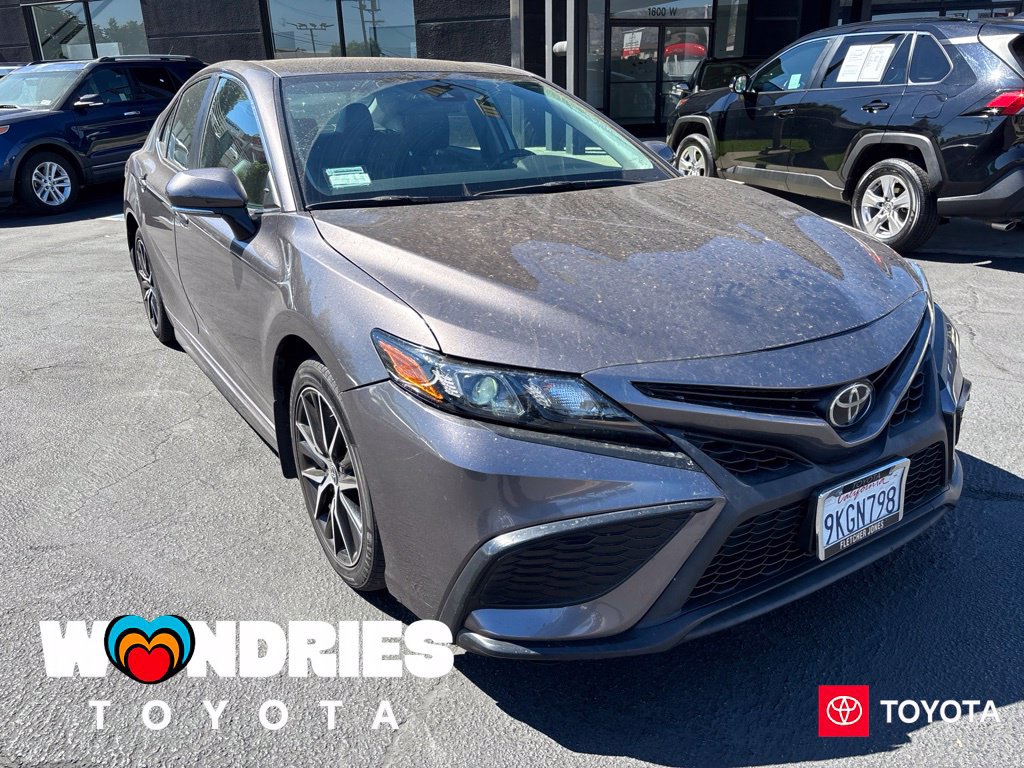 Used 2024 Toyota Camry SE