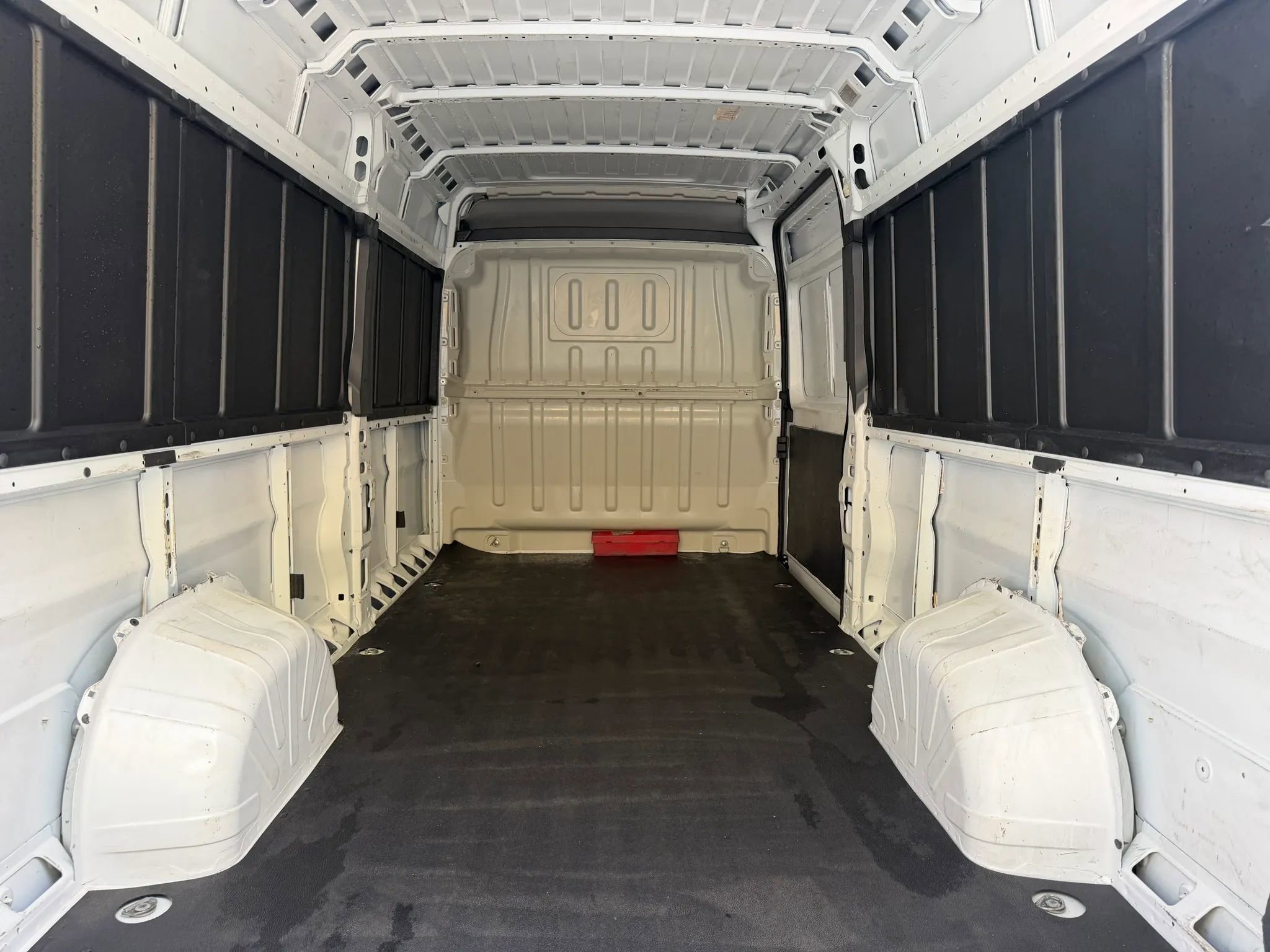 Used 2022 RAM ProMaster 3500 w/ Premium Convenience Group (A) FWD image 6